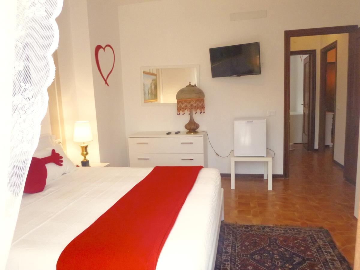 I Love Pietra Ligure Dış mekan fotoğraf